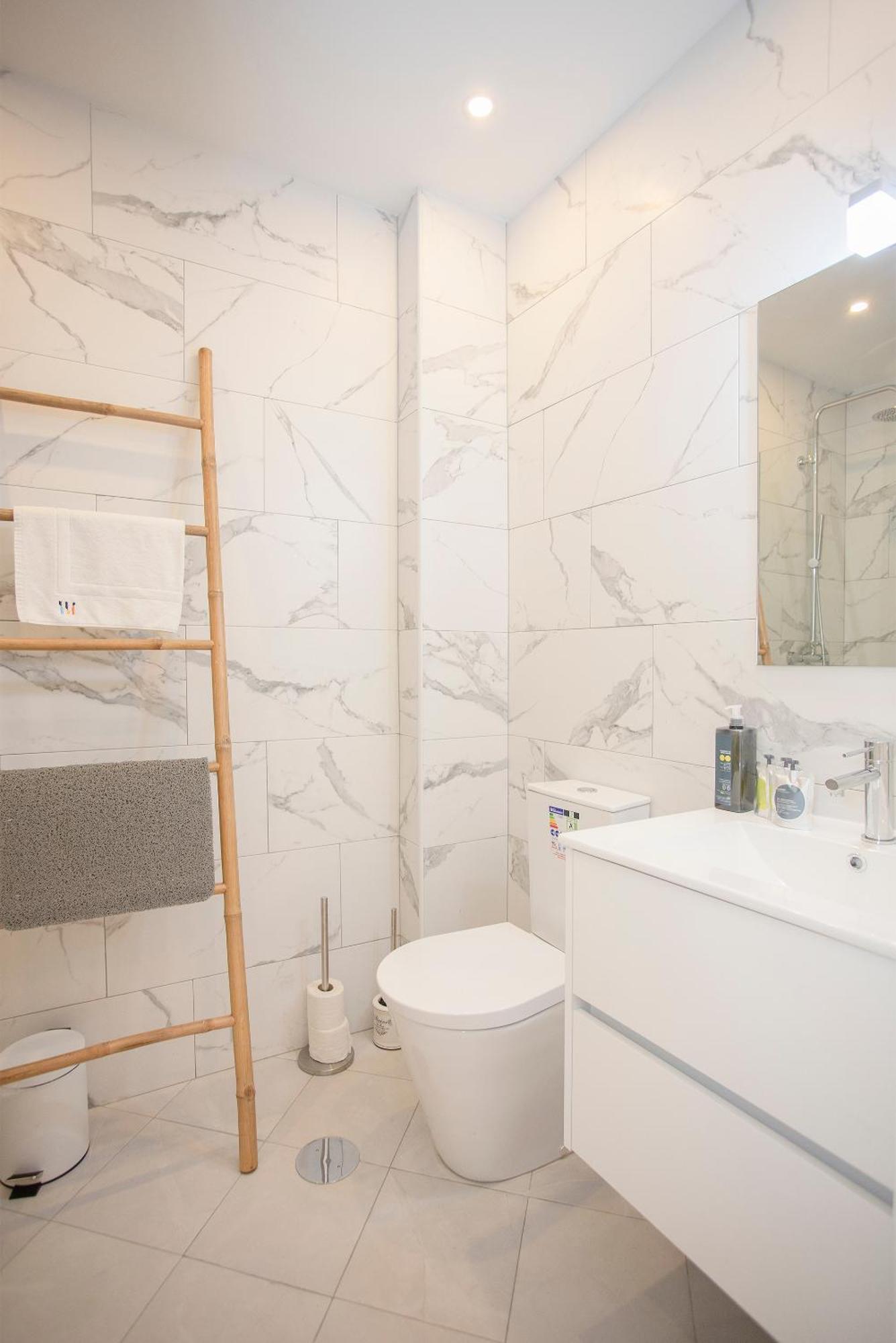 Liiiving In - Modern Design Appartement *
